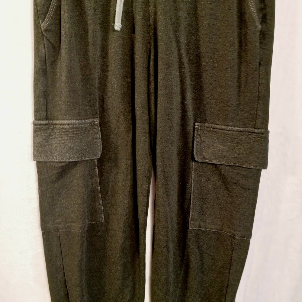 SUNDRY for EVEREVE, Cargo Joggers, Sweatpants, Size Small, Evergreen, High Rise - Picture 5 of 15
